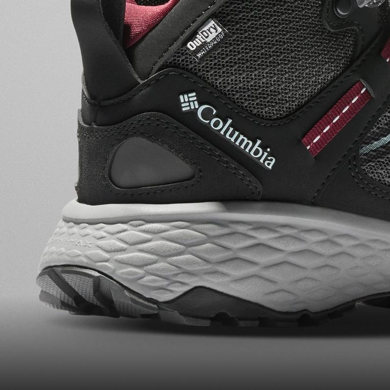 Women's Peakfreak Rush Mid OutDry Shoe | Columbia